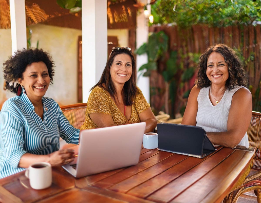 Women working at Mexican business retreat